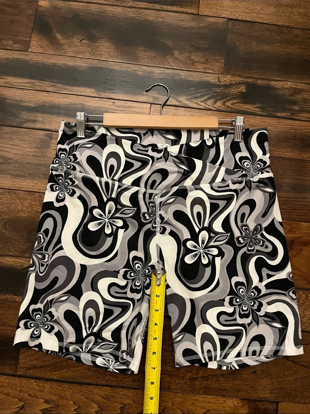 SO Black and White Floral-Print Bike Shorts